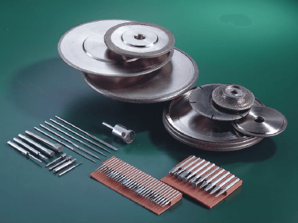 Electroplated diamond and CBN tools